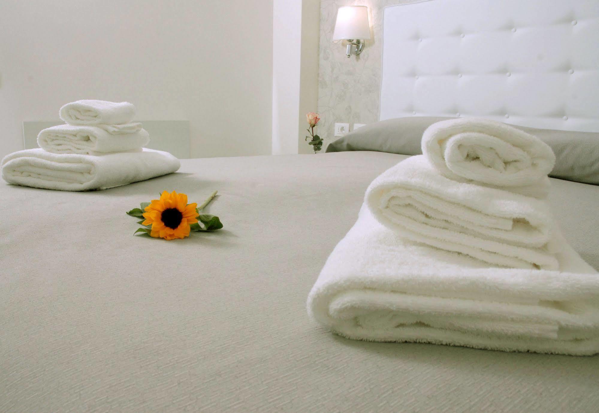 Gardenia Suite Рим Екстериор снимка